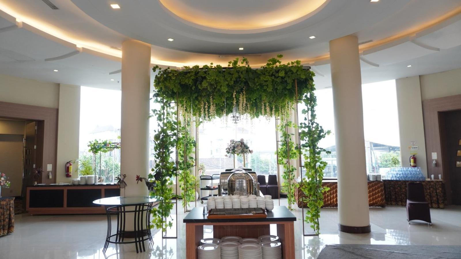 Cavinton Hotel Malioboro Yogyakarta By Tritama Hospitality Εξωτερικό φωτογραφία
