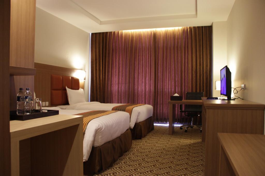 Cavinton Hotel Malioboro Yogyakarta By Tritama Hospitality Εξωτερικό φωτογραφία